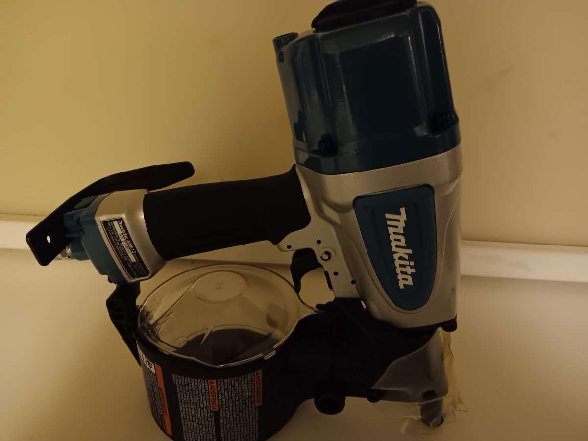 Brand new makita siding  nailer