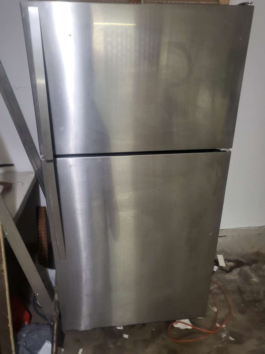 whirlpool Refrigerator