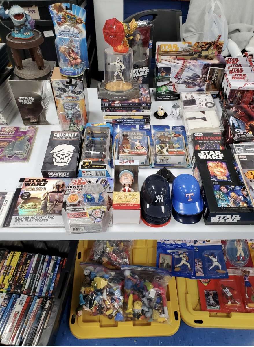 Toys sports cards Pokmon books tools dvd etc