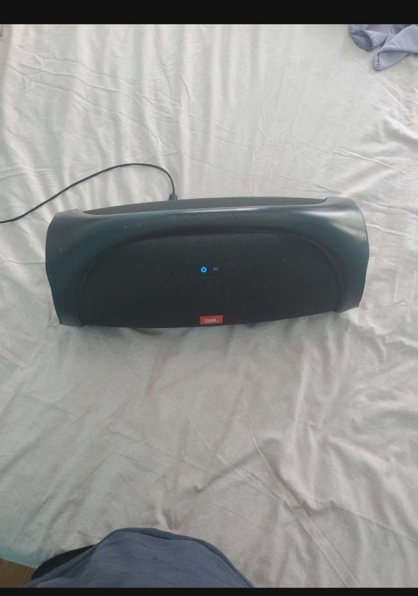 jbl bombox