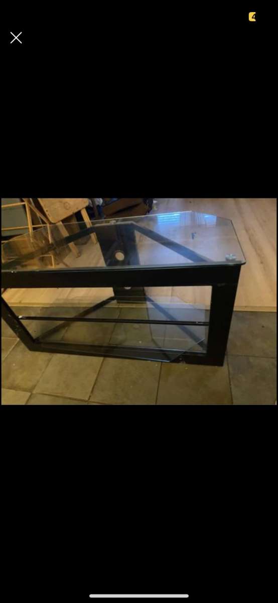 3 Tier Stand with wall mount