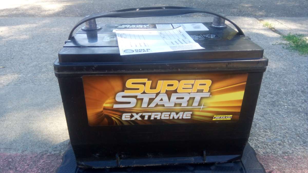 Car Truck SUV Battery