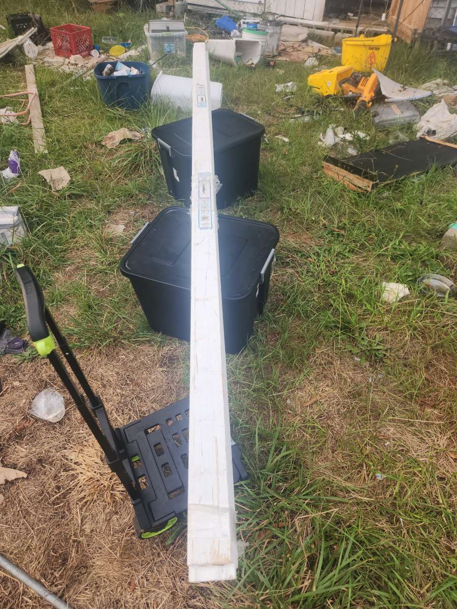 8 pieces 12 ft long crown molding