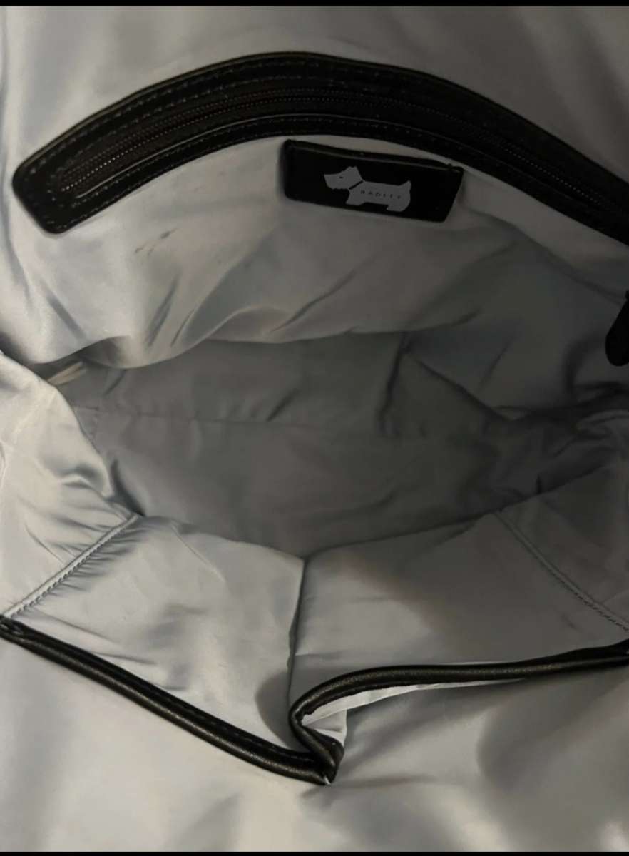 Radley Messenger Crossbody PreOwned