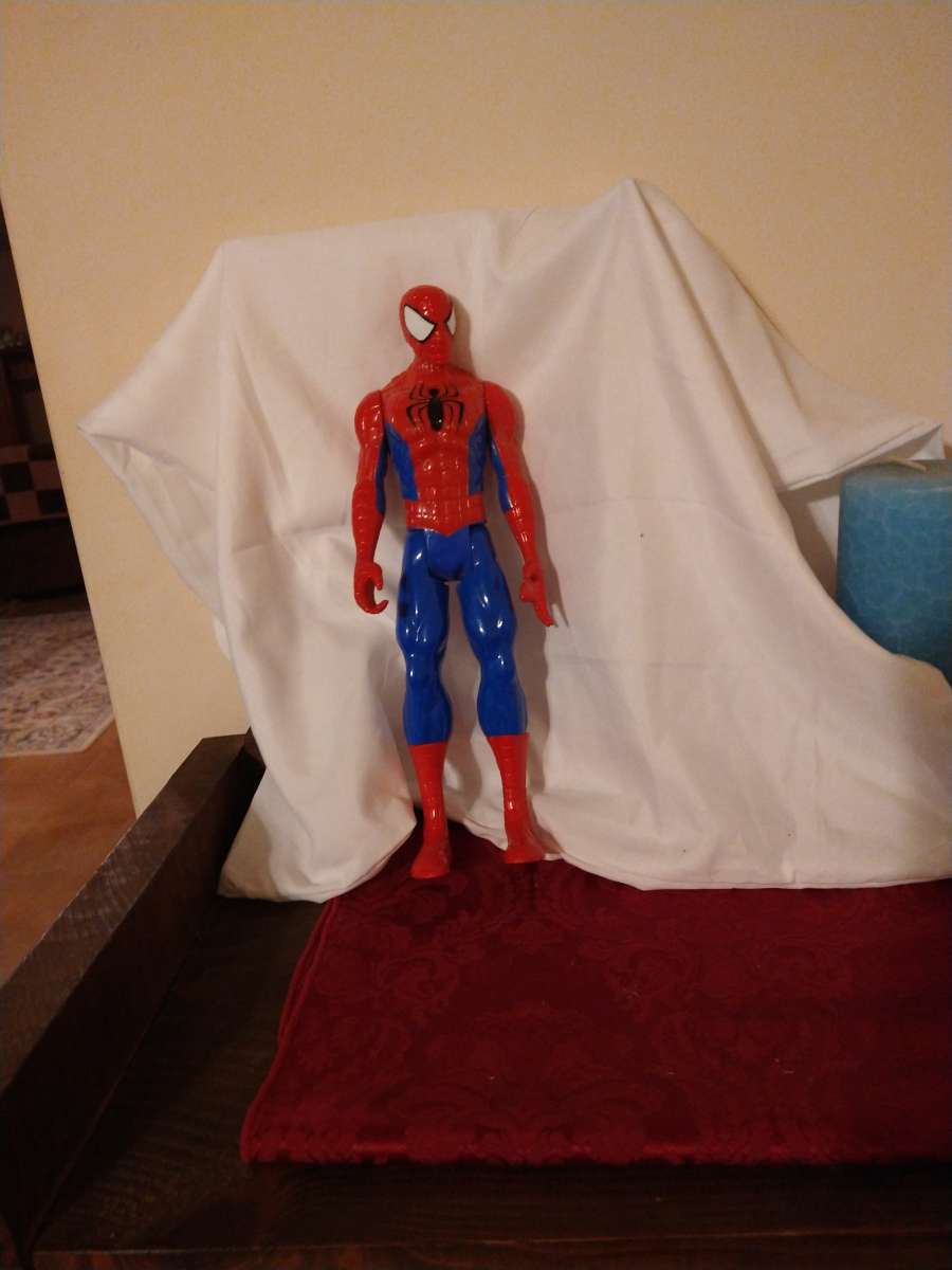 spiderman figure