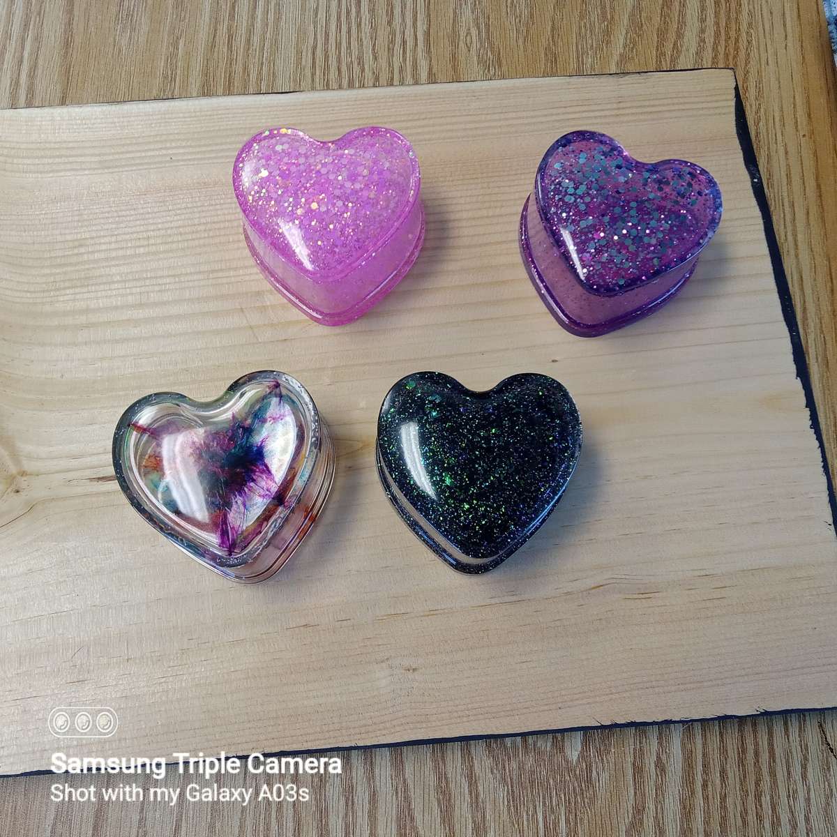 jewelery boxes any style or also used as paper weight boxes