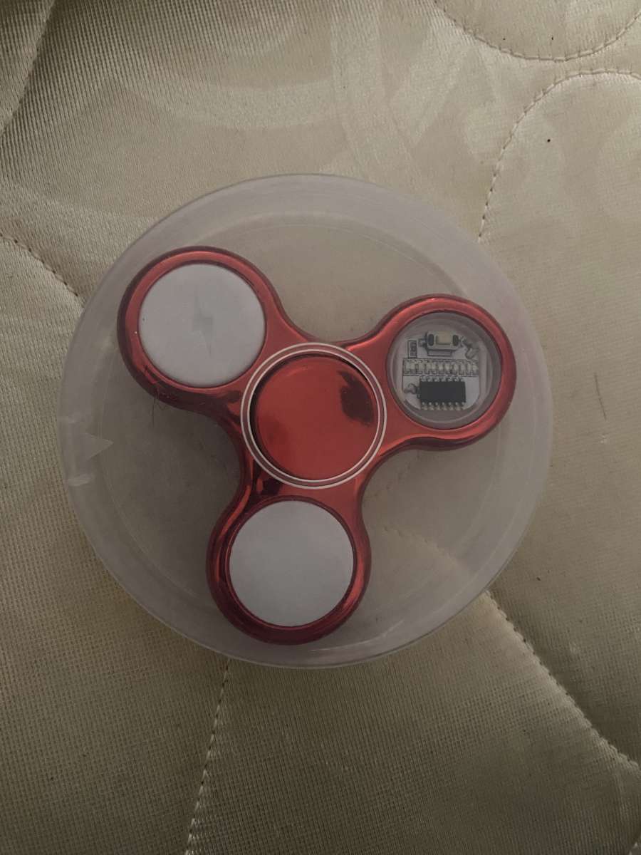 Fidget spinner