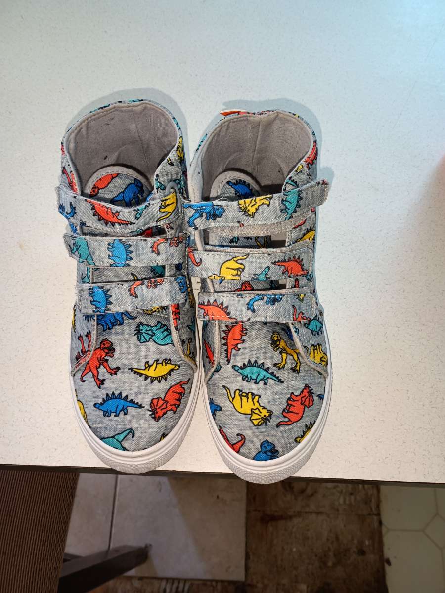 kids shoes