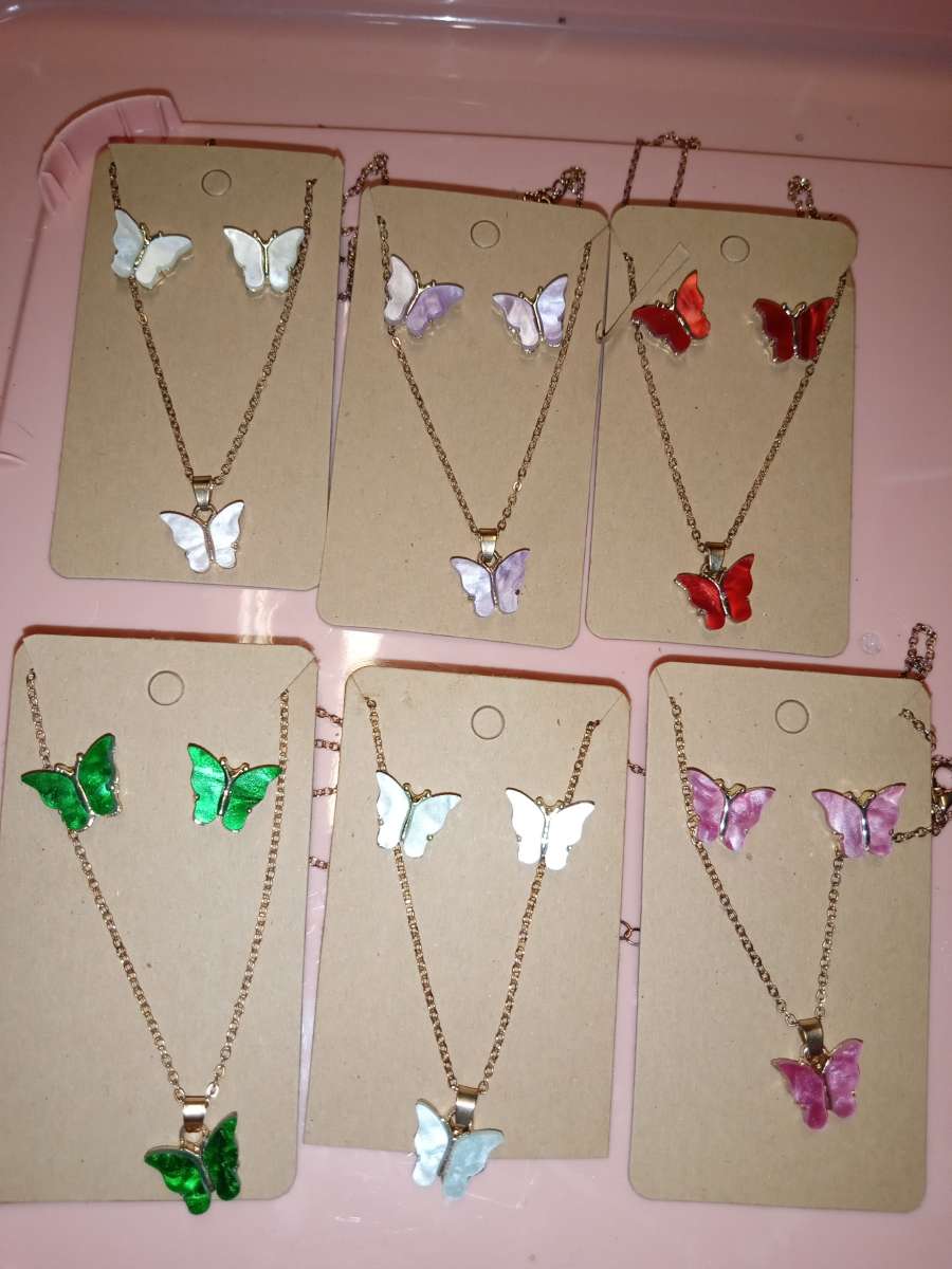 bulk earrings and neckless sets butterflys