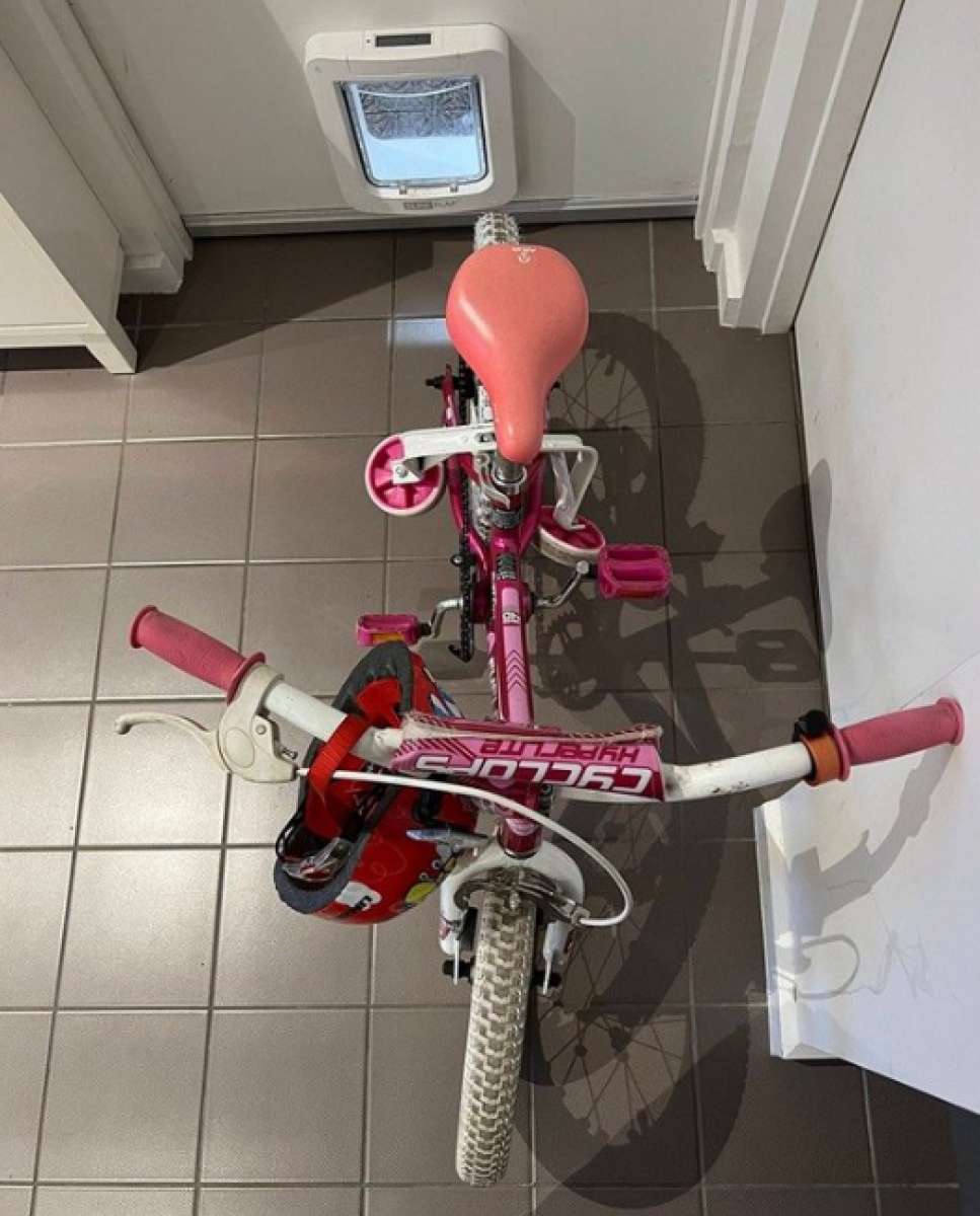 Childs bike 16 wheels