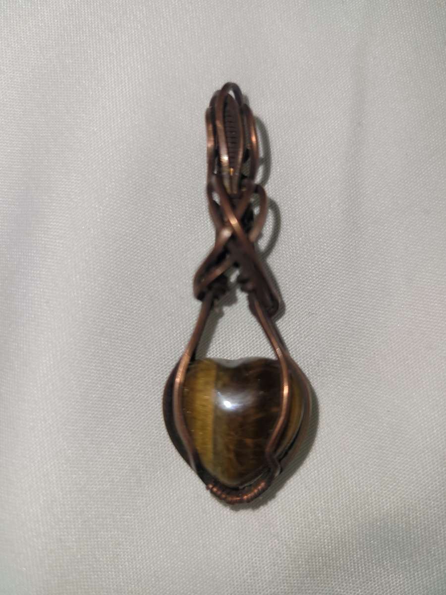 heart stone pendant