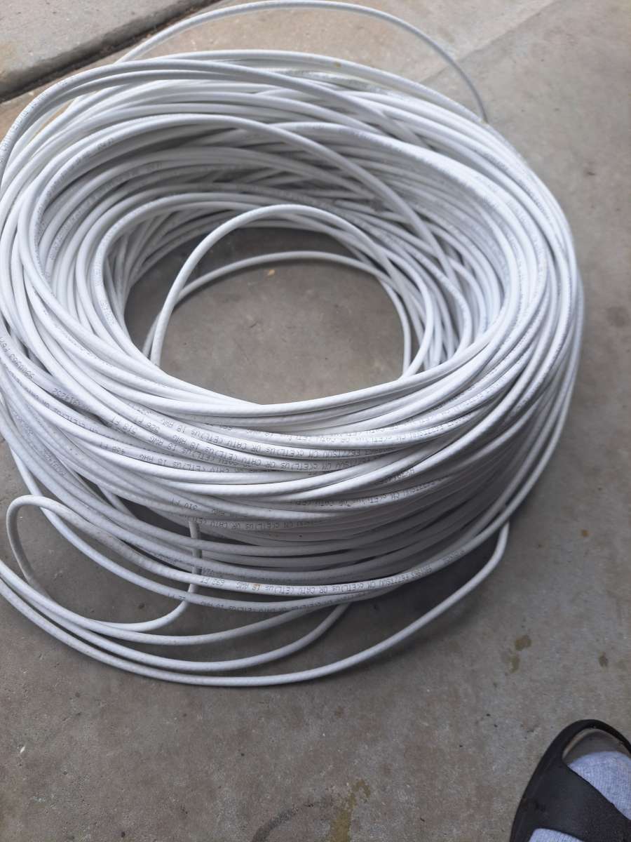 AROUND 400 FT TV CABLE  BRAND NEW