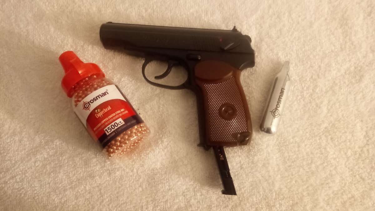 MAKAROV BB AIR GUN