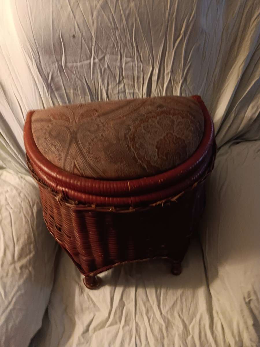 sewing basket and accessories