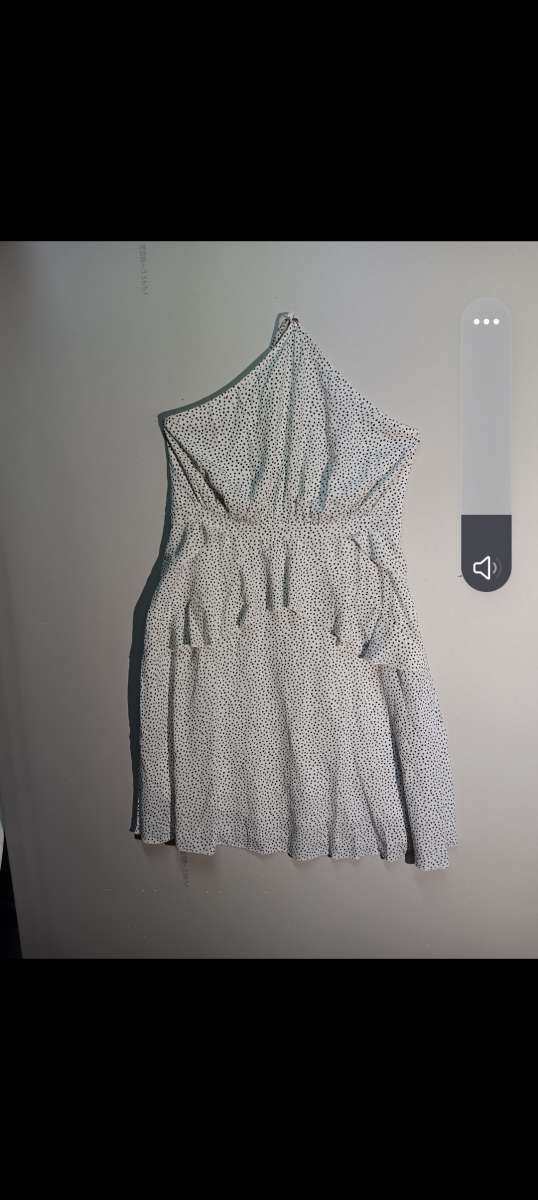 womens pants and gladiator sandals