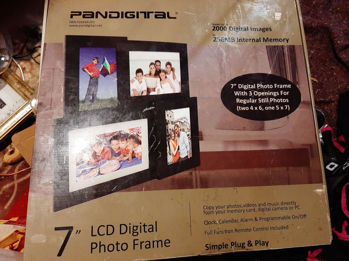 digital photo and video frame
