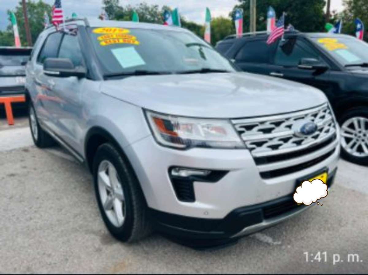 2019 Ford Explorer XLT 134k millas