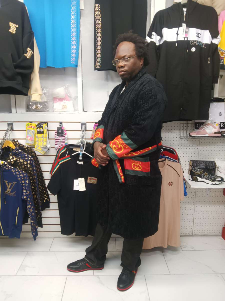 unisex Gucci robe M and XL