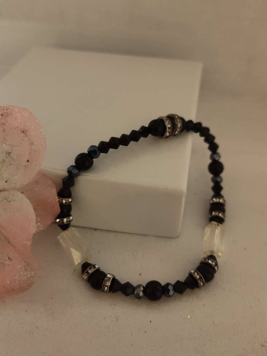 bracelet and necklace set