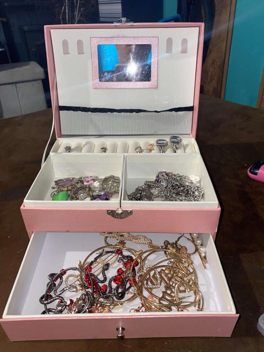 Makeup box  Jewelry Box Earrings