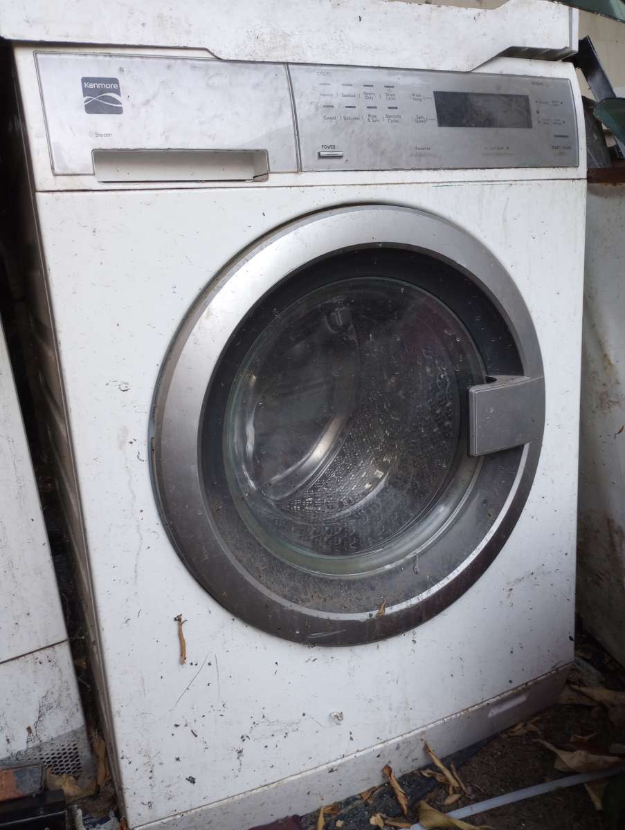 set of washer and dryer