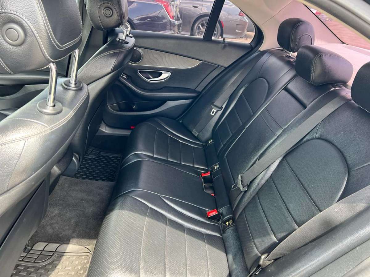 2017 MercedesBenz CClass