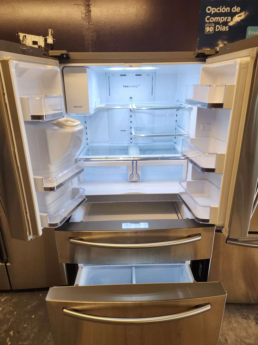 Samsung French Doors Refrigerator