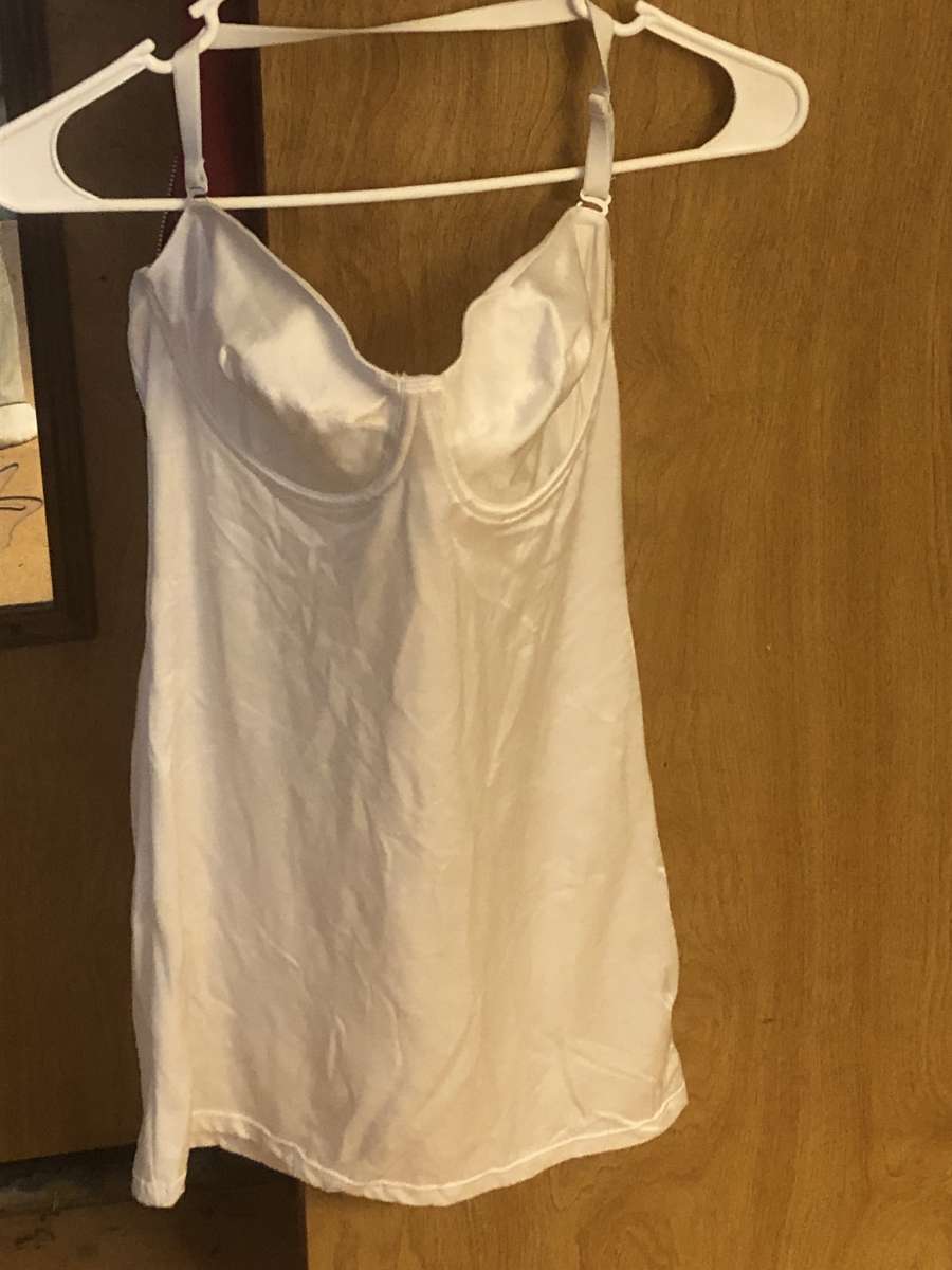 Beautiful white nglige