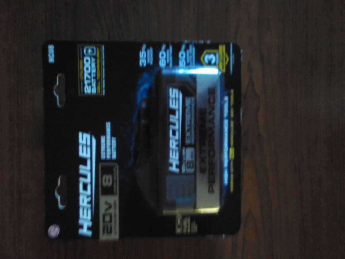 Cordless extended 3 8ths ratchet and battery with charger
