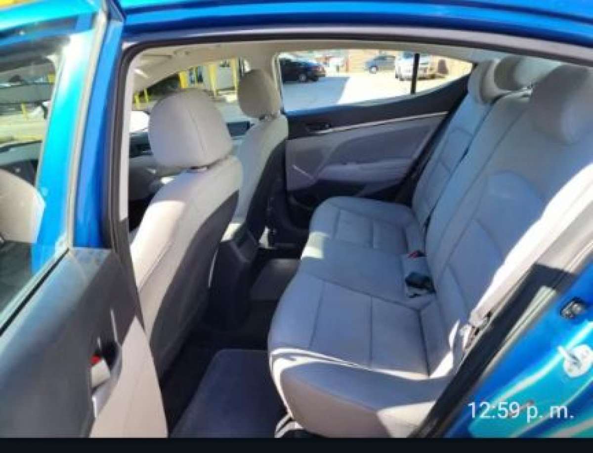 2018 Hyundai Elantra limited 90 k miles