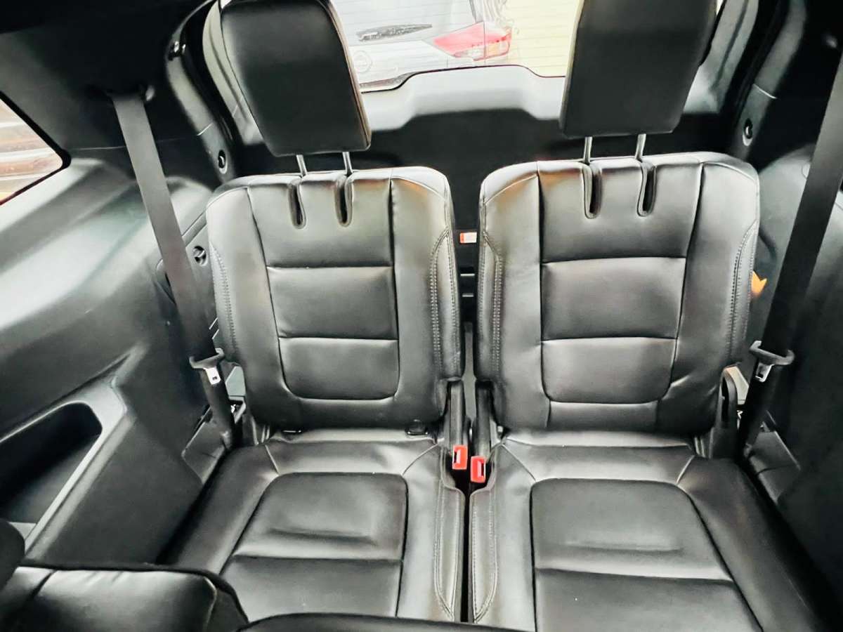 2019 Ford Explorer XLT 134k millas