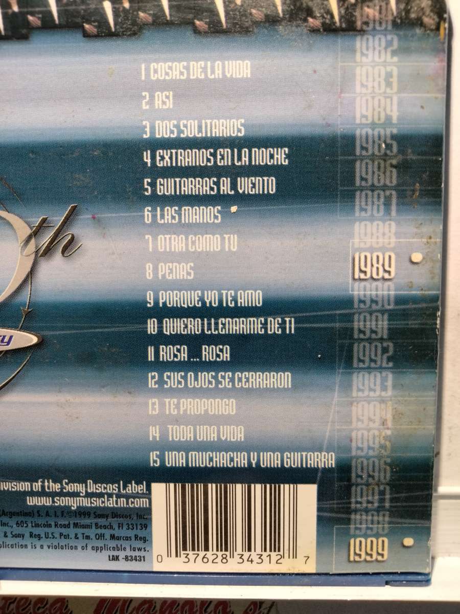 SANDRO 15 EXITOS CD USADO EN EXC COND CAJA ABIERTA