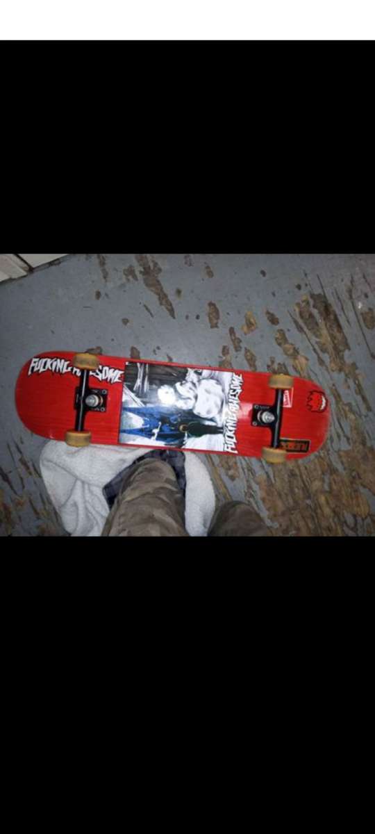 skateboard
