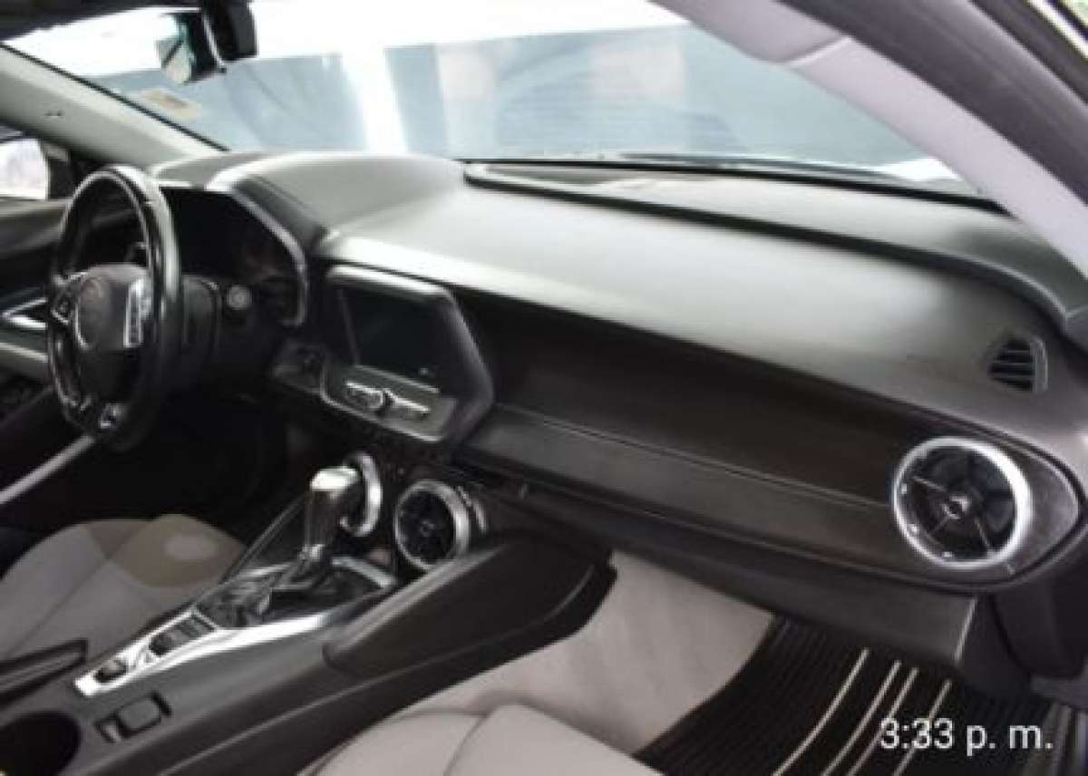 2018 Chevy Camaro LT V678 000 Millas