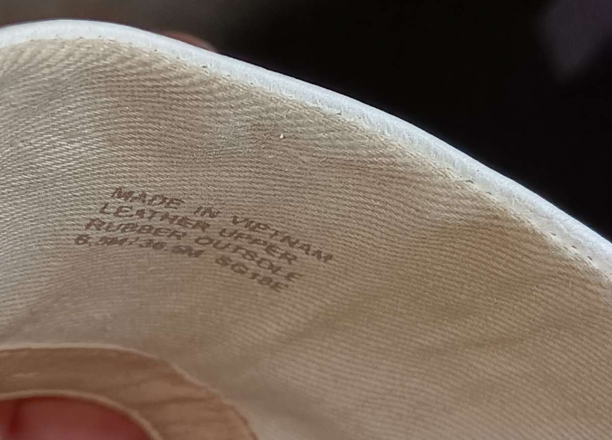 womens pants and gladiator sandals