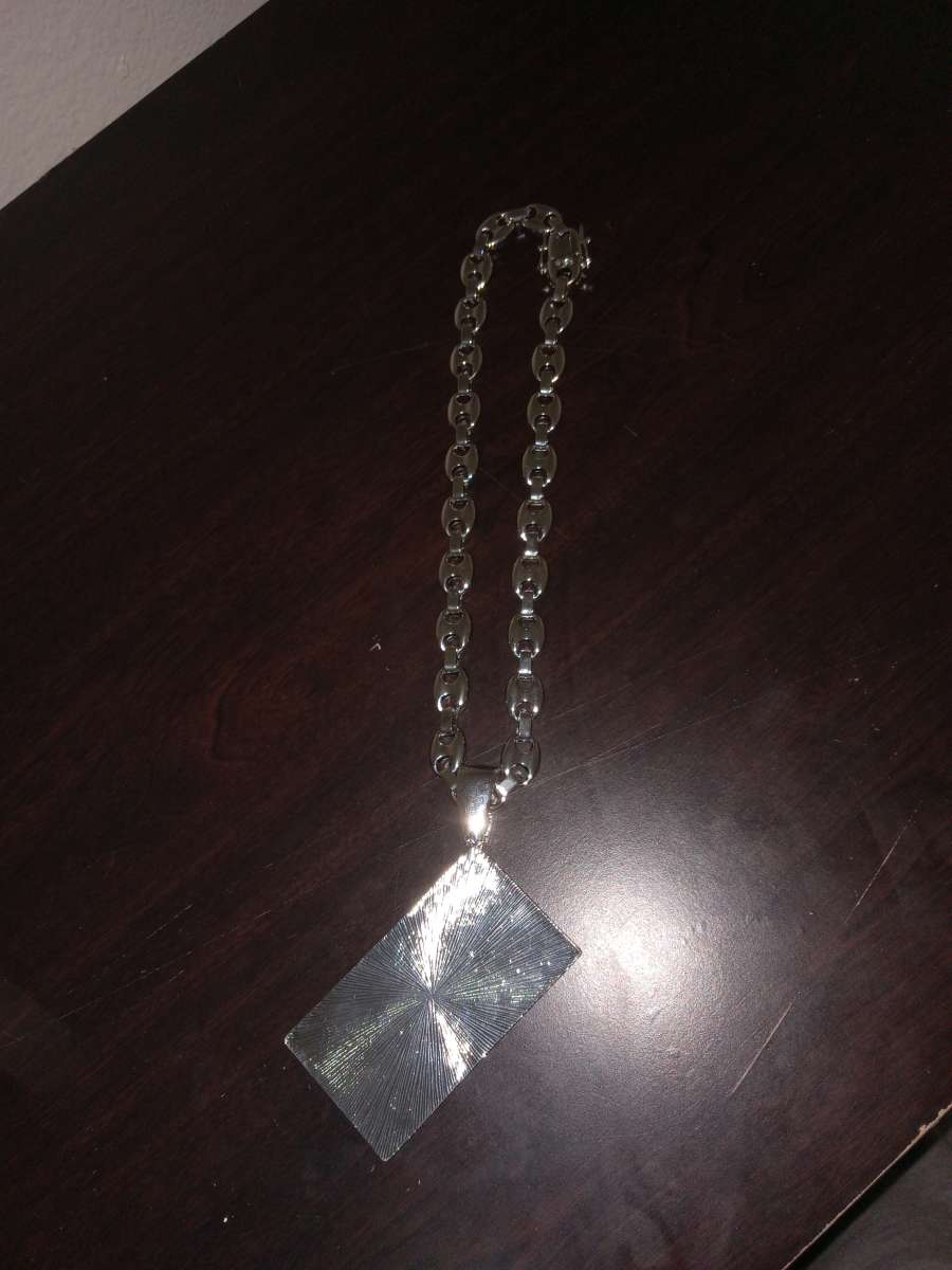 Shiny Banknote Pendant with 13mm Pig Nose Necklace Rhineston