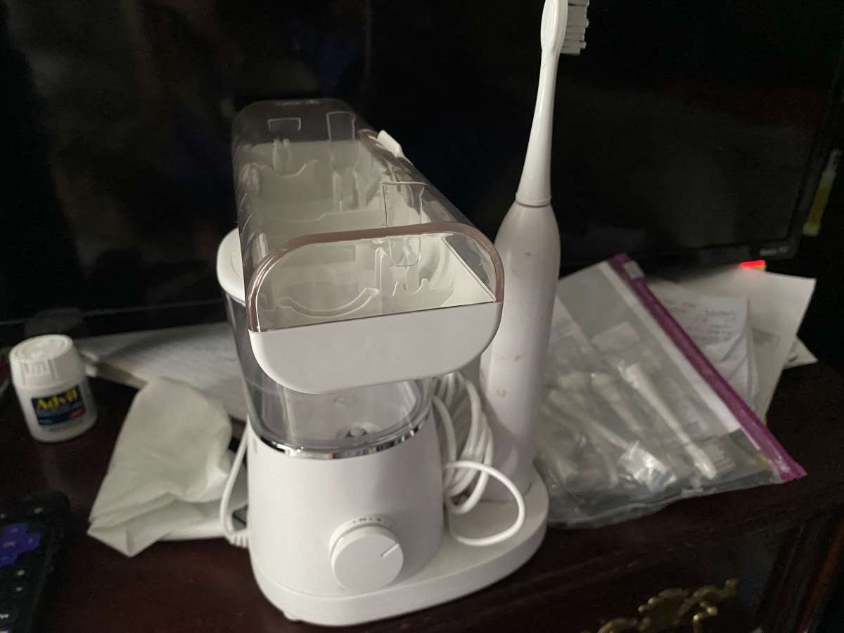 Water pik sonic 2 brand new never been used