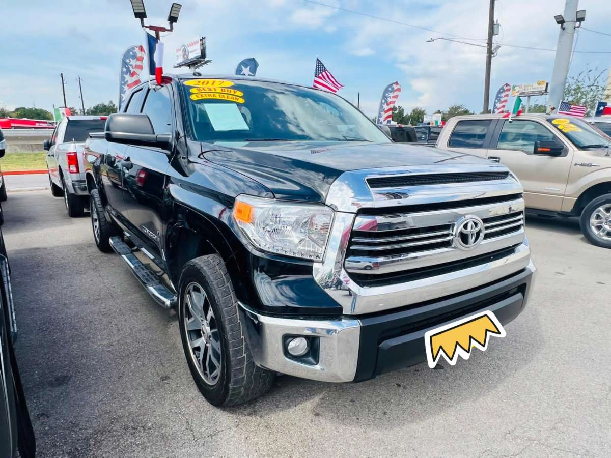 2017 Toyota Tundra 131k millas