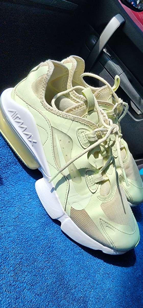 KIKE AIRMAX for Women size 9us