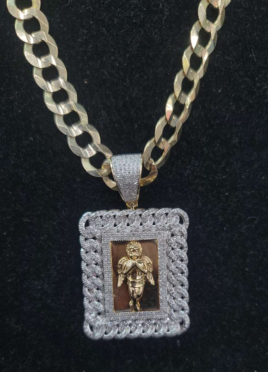 14K Gold Chain Miami Cudan W Stones 282 Grams 18