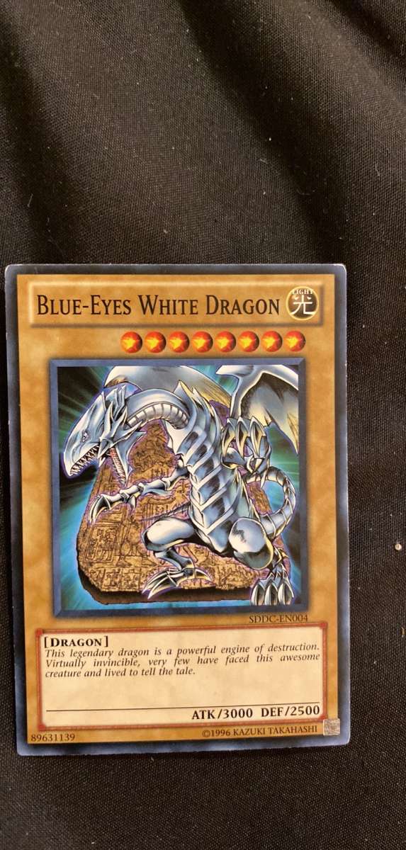 blue eyes white dragon
