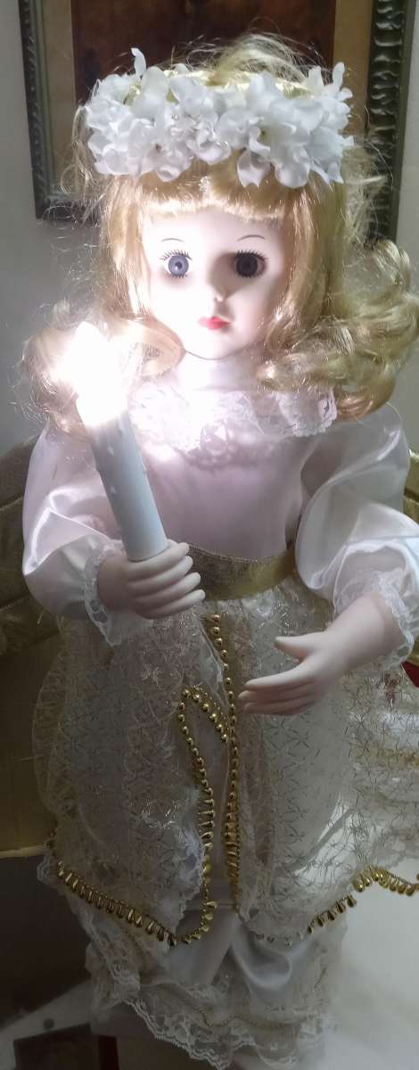 1988 VINTAGE MECHANICAL ANGEL SHE REALLY TALL