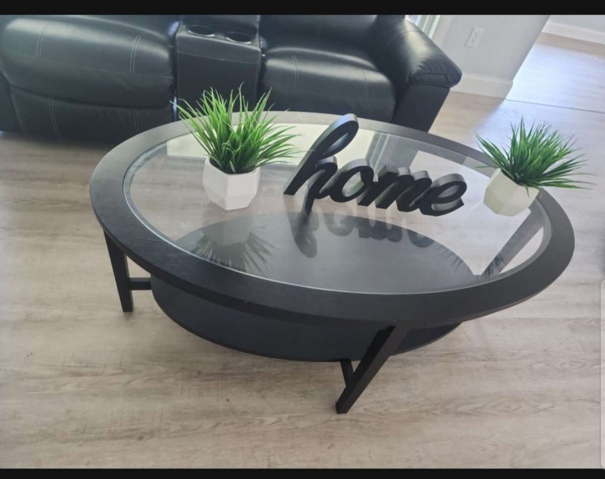 3piece living room  And everything that is in the pictures