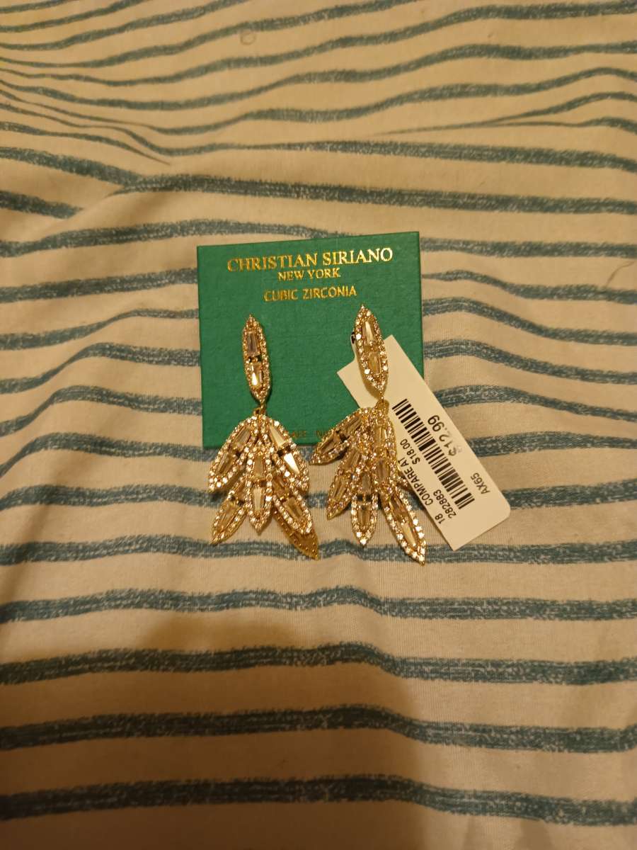 sterling silver cubic zirconia earring