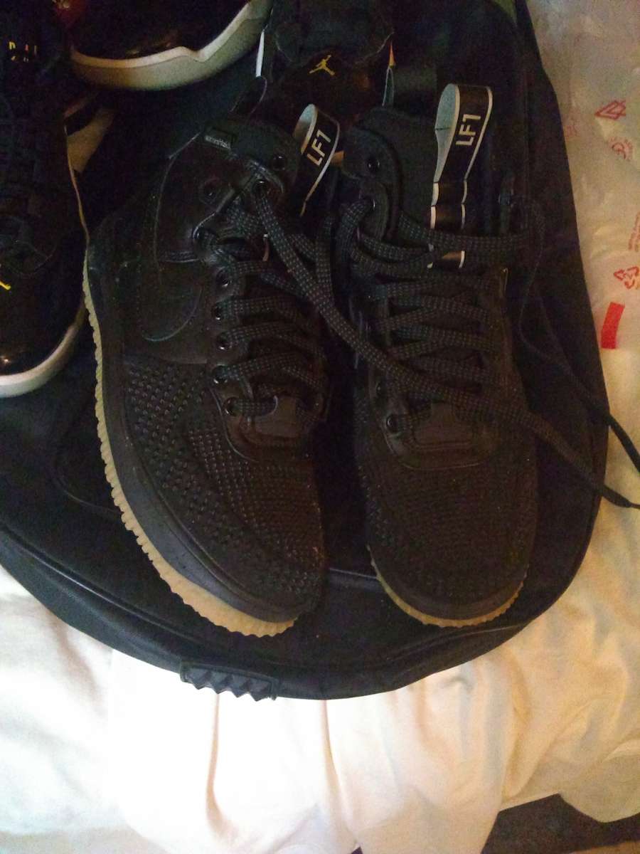 mens shoes Nike LF1