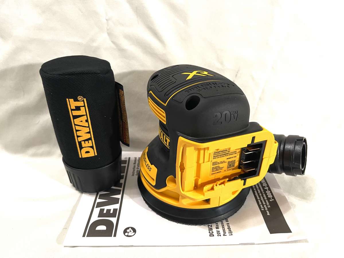 brand new Dewalt XR palm sander