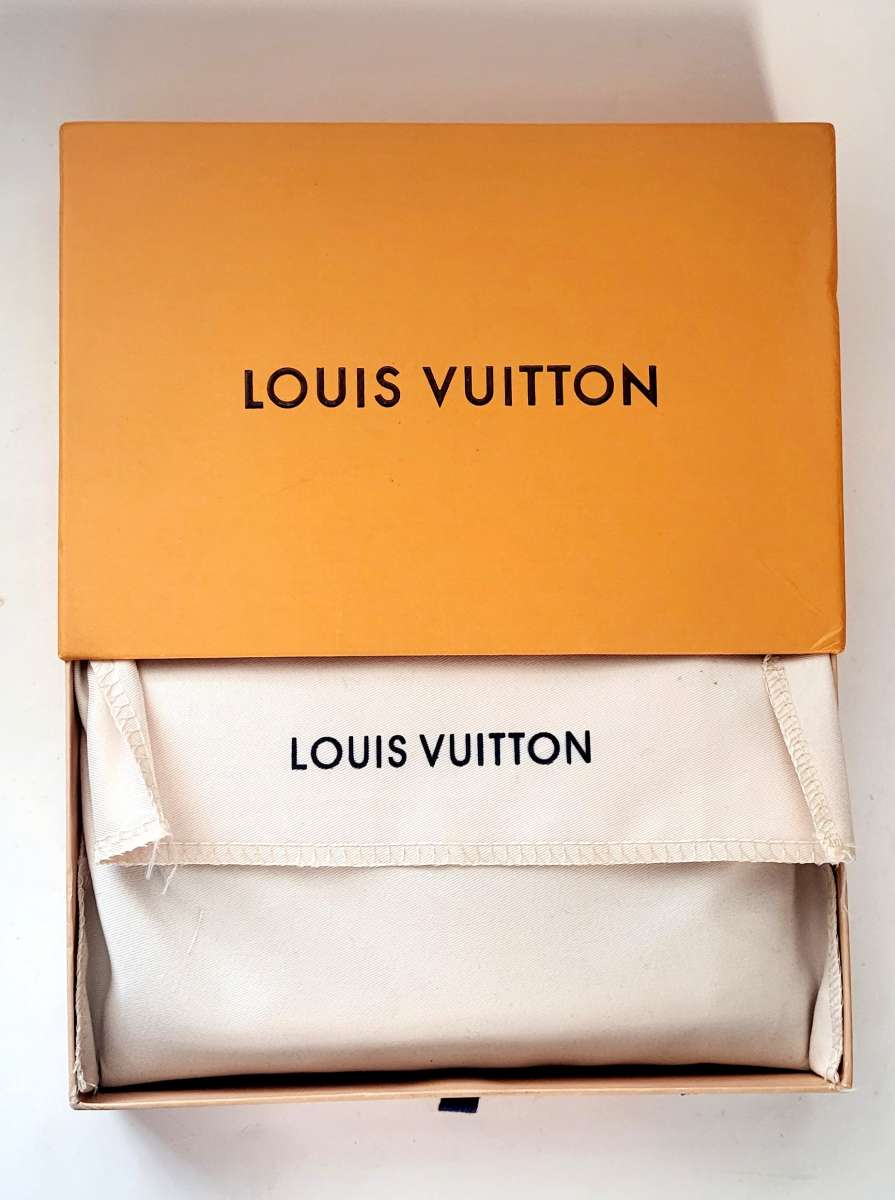 3 Purse LV with Box