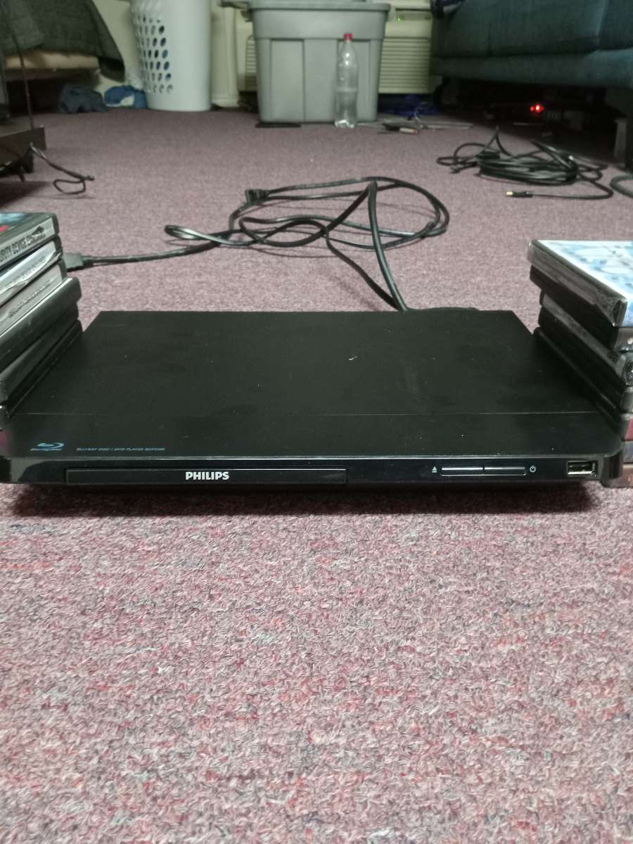 DVDS movies and BlurayDVD player with hookups