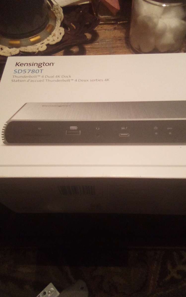Kensington Thunderbolt 4 dual 4k dock station