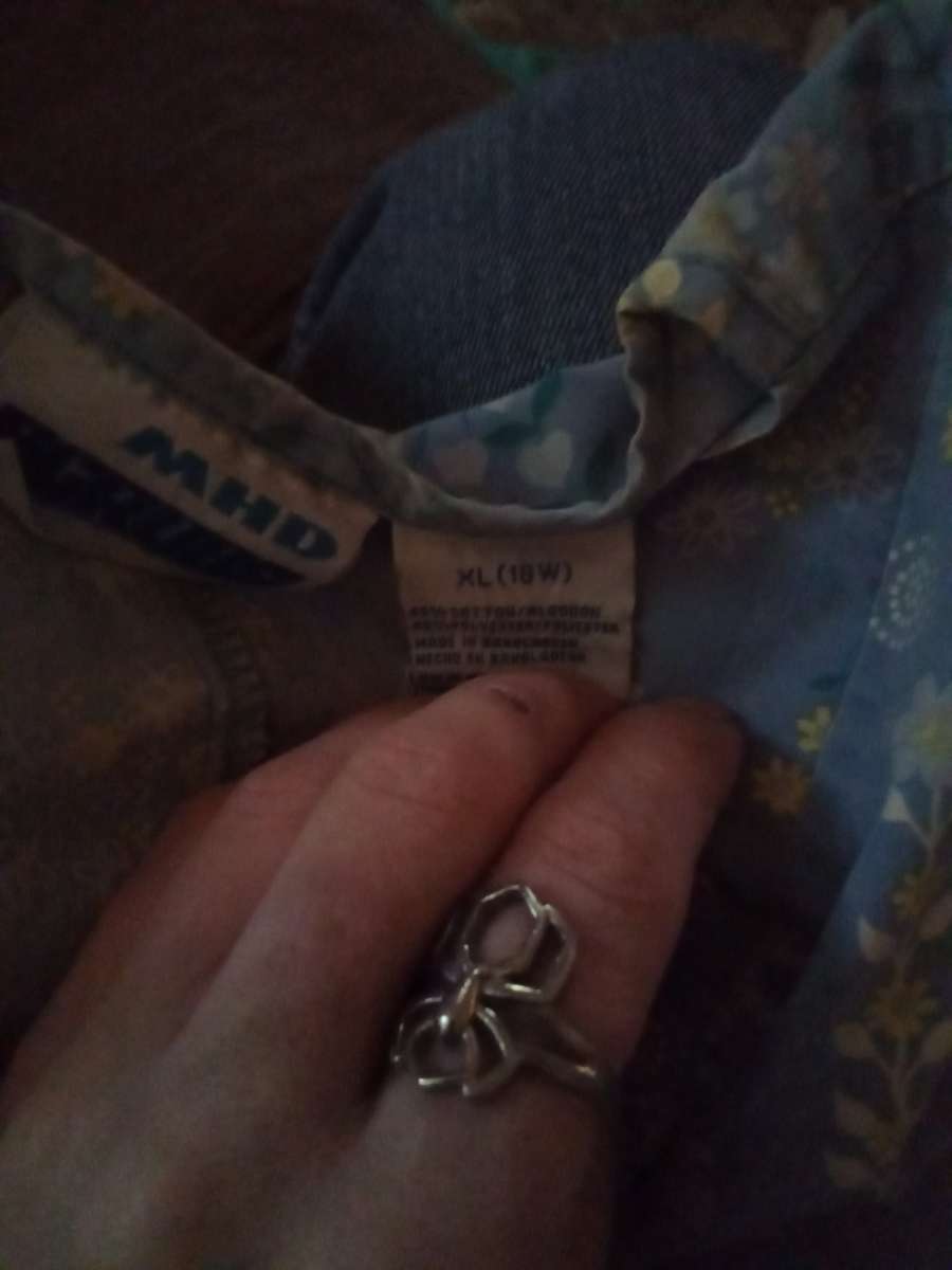 2 bags nice scrubs Dickies pirates of Caribbean Mickey mouse